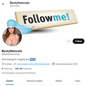 Busty Naturals, Twitter Porn Accounts