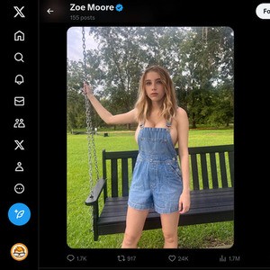 Zoe Moore, Best OnlyFans Girls List